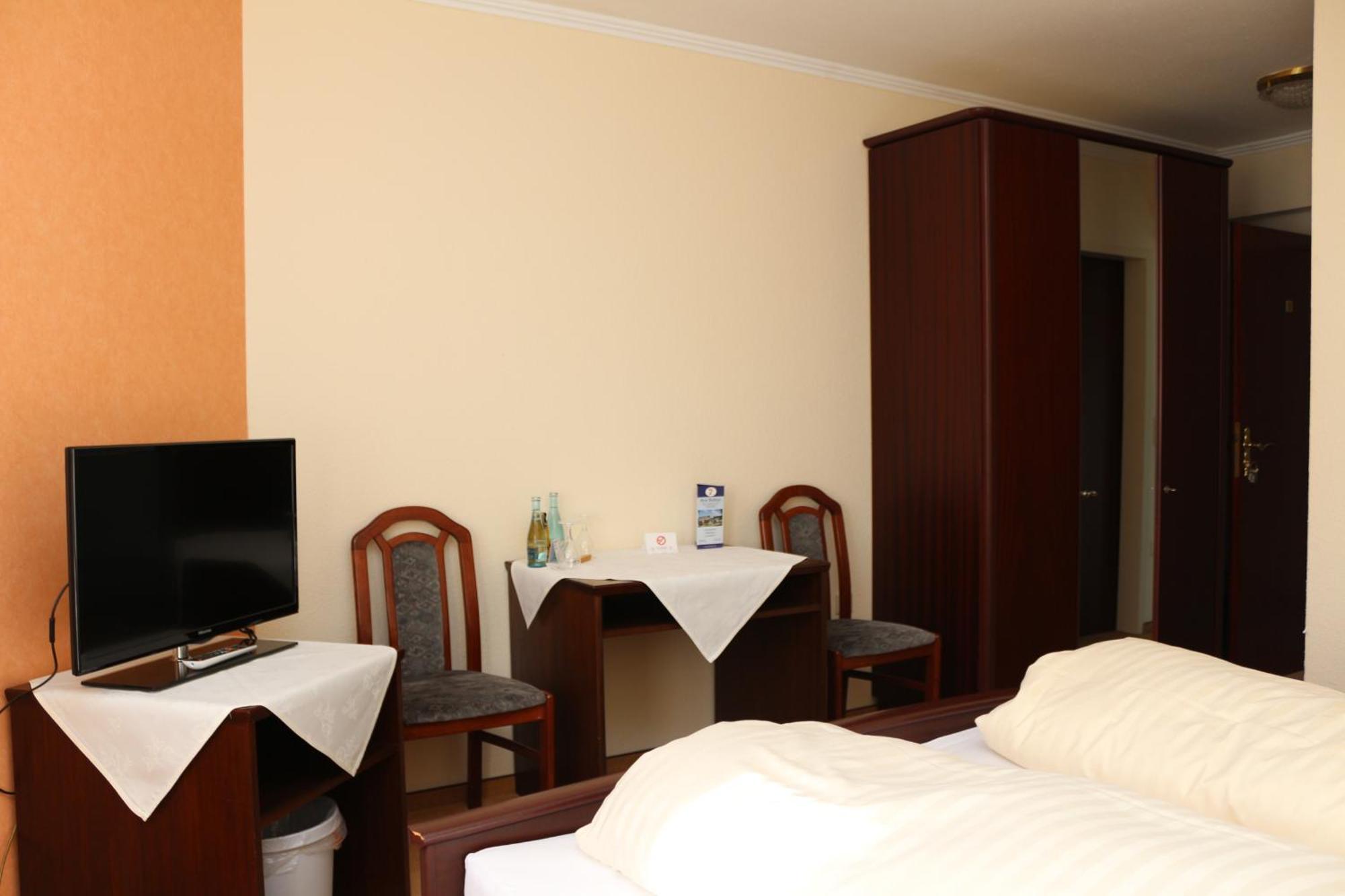 Hotel Graf Balduin Esterwegen Экстерьер фото